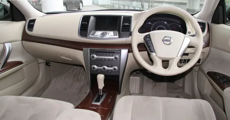 Nissan Teana II (2008-2013)