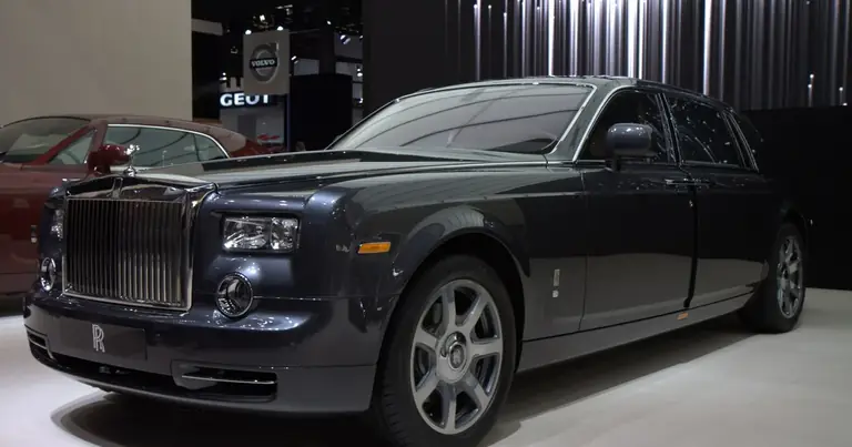 Rolls-Royce Phantom VII Extended Wheelbase (2003-2012)