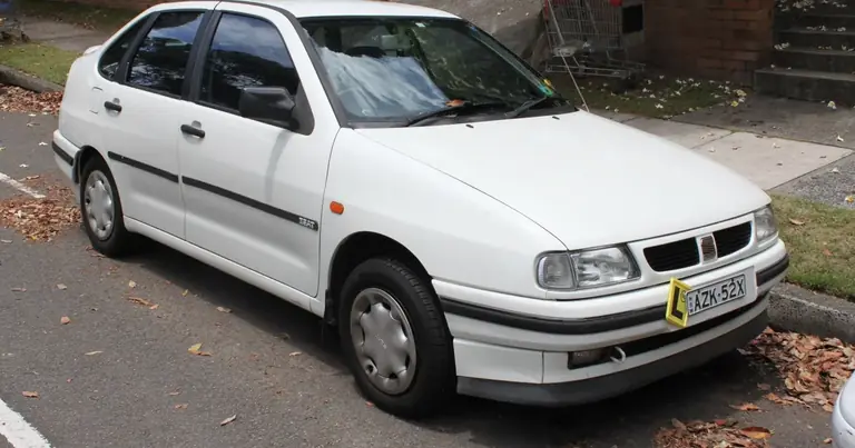 Seat Cordoba I (1995-1999)
