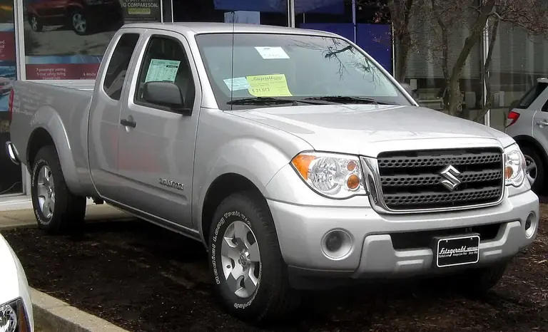 Suzuki Equator Crew Cab Short Bed (2008-2012)