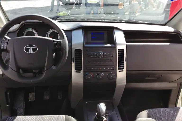 Tata Aria