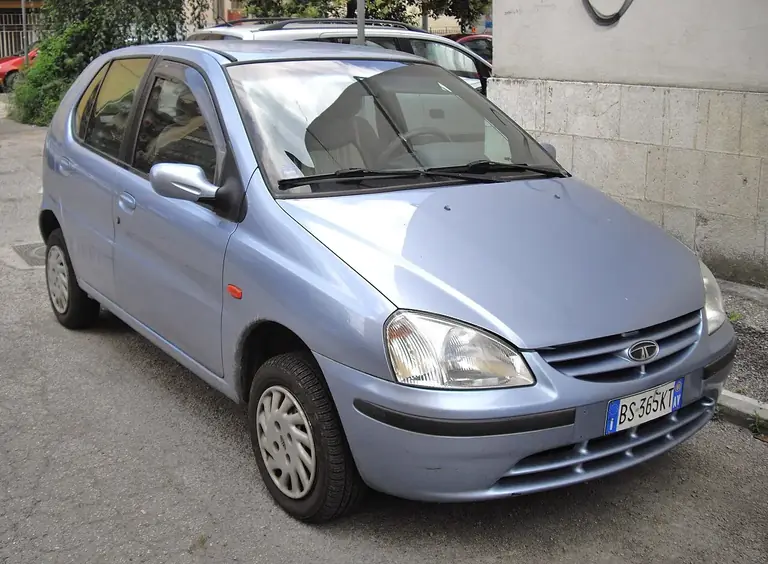 Tata Indica Sedan (2002-2008)