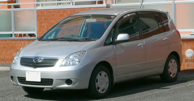 Toyota Corolla Spacio II (E120) (2001-2003)