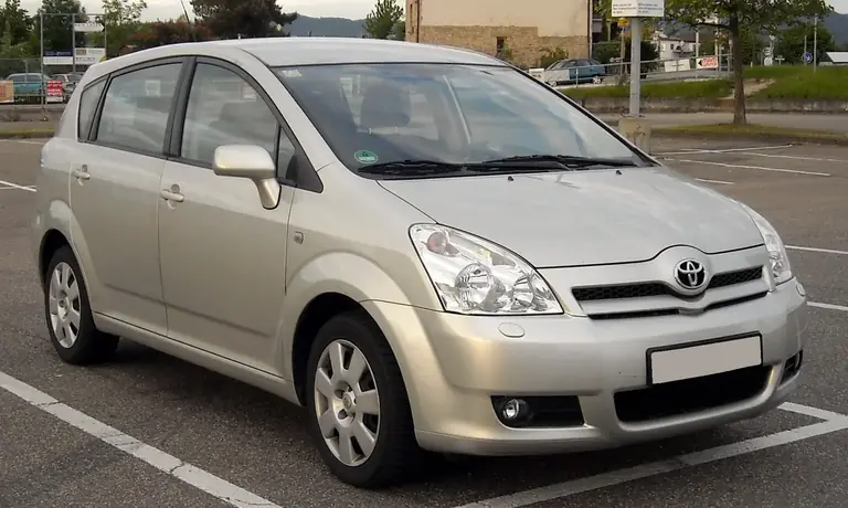 Toyota Corolla Verso II (AR10) (2004-2009)