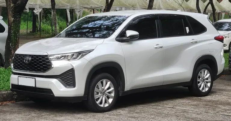 Toyota Kijang Innova Zenix III (2022-Heute)