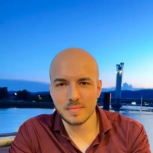 Metin Saygin, Gründer von Garajo